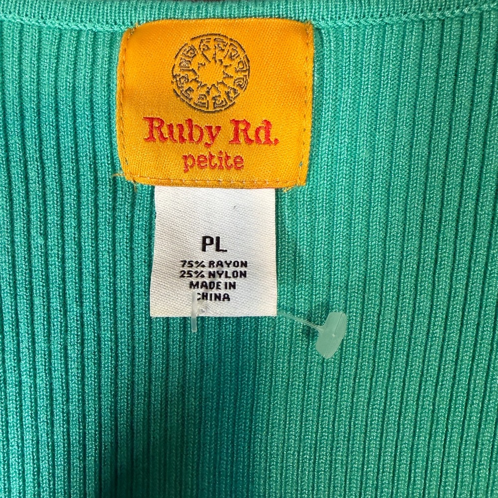 Ruby Rd. Women’s Jeweled Tank. NWOT - Picture 2 of 5